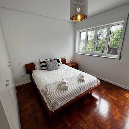 Casa Da Praca 2 Apartment เซาโจเอา ดา มาเดย์รา ภายนอก รูปภาพ