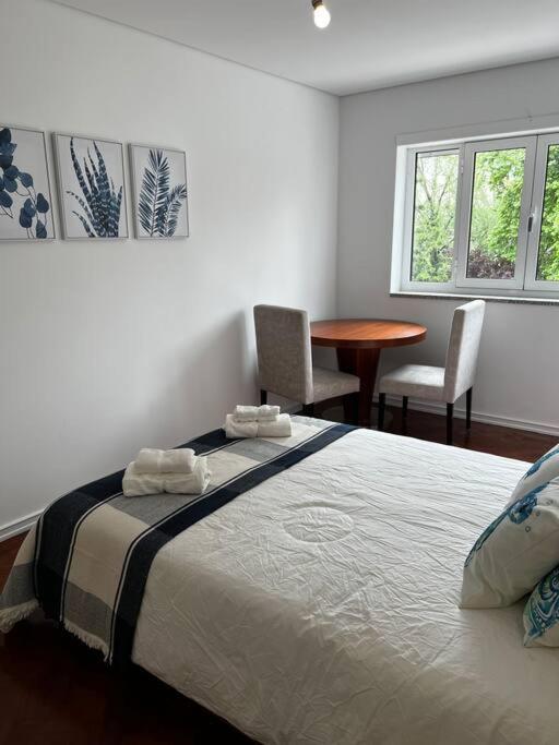 Casa Da Praca 2 Apartment เซาโจเอา ดา มาเดย์รา ภายนอก รูปภาพ